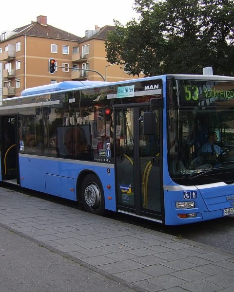 Автобус MVV