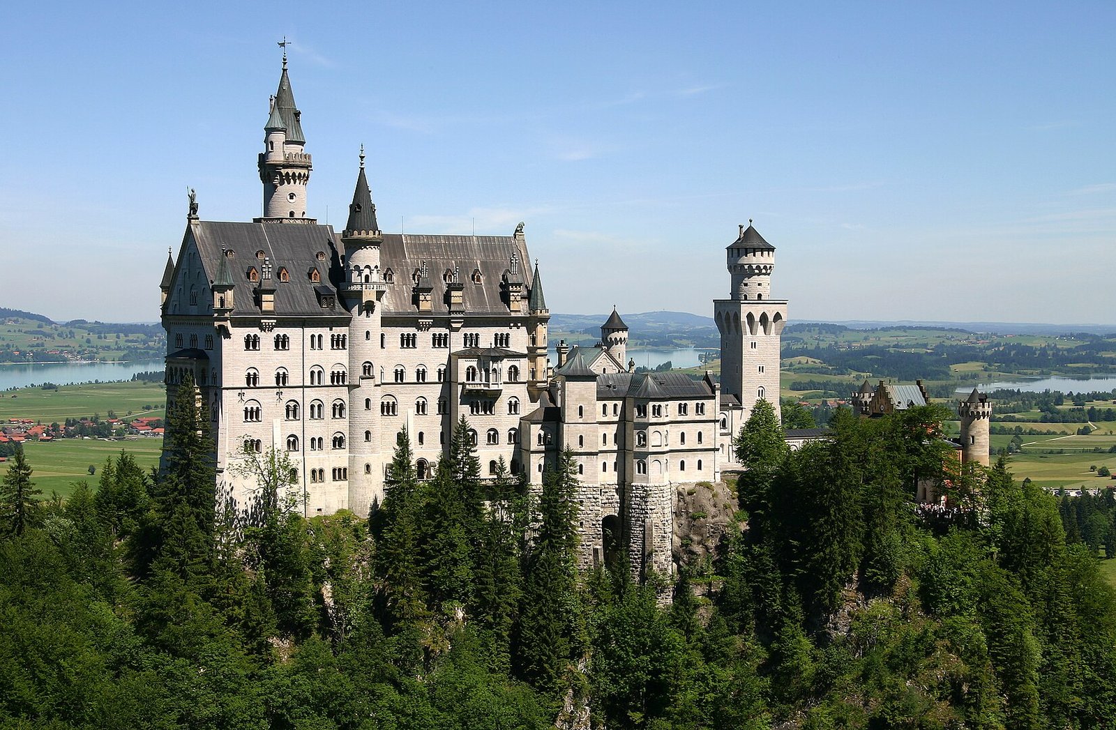 Castle Neuschwanstein - Черговий по Мюнхену Castle Neuschwanstein