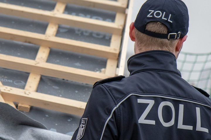 Dienstkleidung Zoll Baustelle