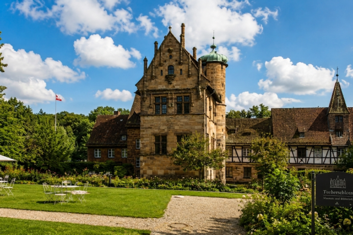 Замок Tucherschloss